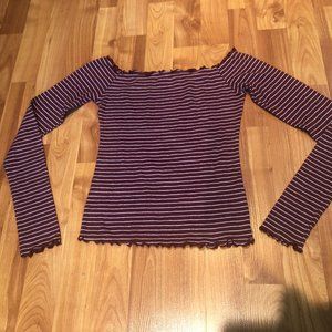 CLEARANCE: Hollister Off Shoulder Striped Top Red/White Size M